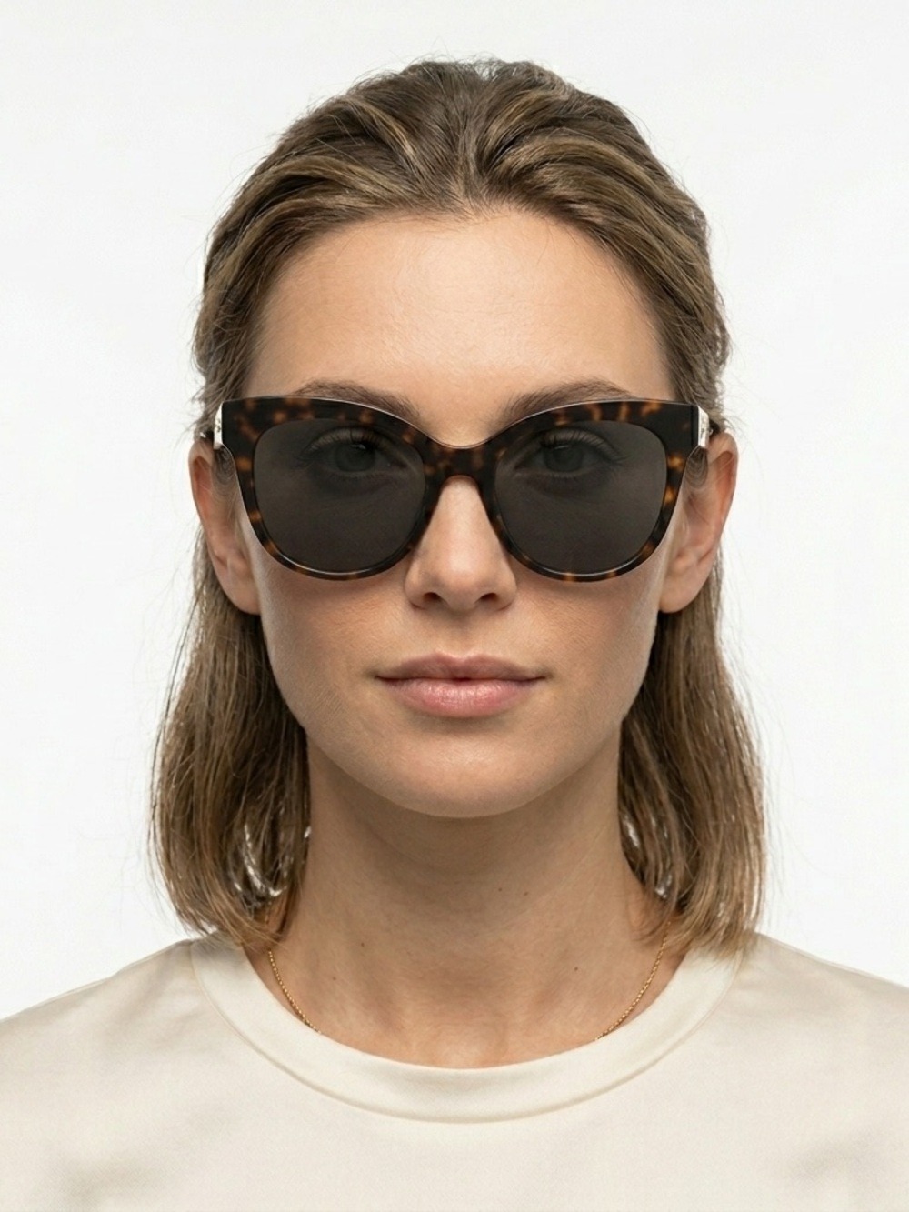 Quay Australia Black Tortoiseshell Cat Eye Sunglasses NWT